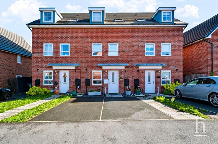 3 Bedroom Terraced House For Sale In Harefields Way, Upton, CH49