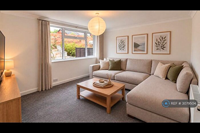 3 Bedroom Semi-Detached House To Rent In Wood Lane, Leeds, LS12