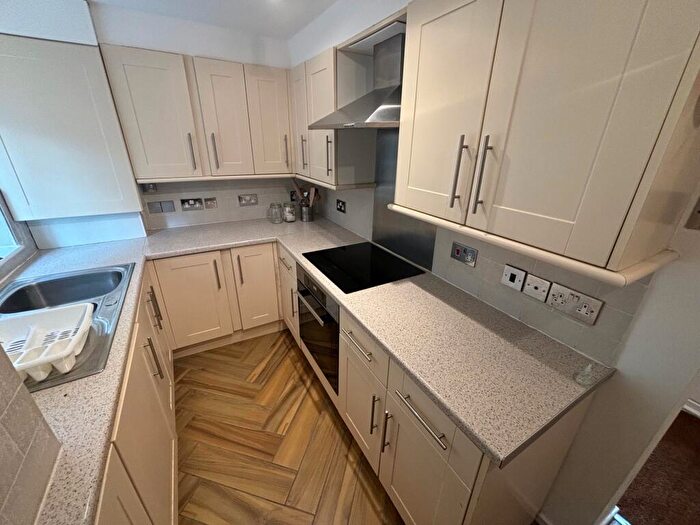 2 Bedroom Apartment To Rent In Coleshill Street, Sutton Coldfield, B72