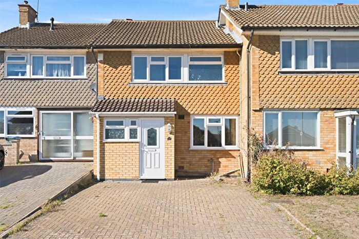 3 Bedroom Terraced House For Sale In Severn Way, Watford, Hertfordshire, WD25