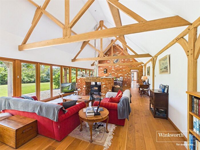 5 Bedroom Barn Conversion For Sale In Webbs Lane, Beenham, Reading, Berkshire, RG7