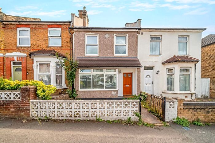 3 Bedroom Terraced House To Rent In Killearn Road, London, SE6