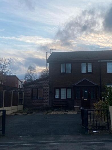 5 Bedroom Semi-Detached House For Sale In Dutchy Road, M6