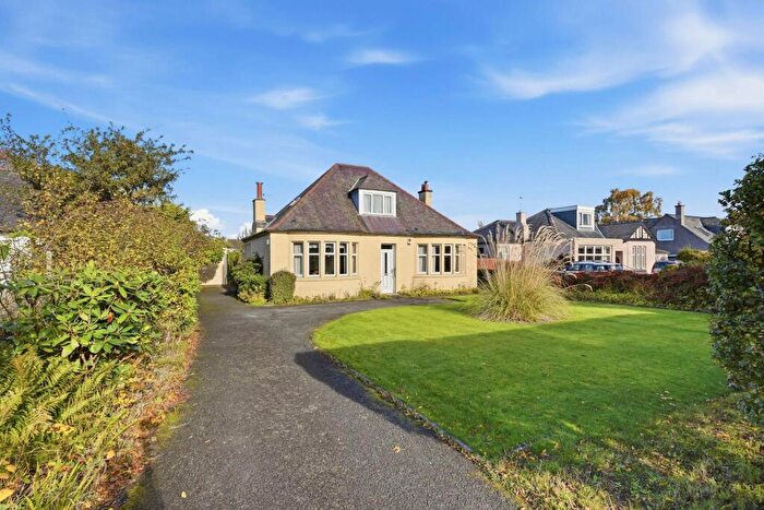 3 Bedroom Detached House For Sale In Lanark Road West, Balerno, EH14