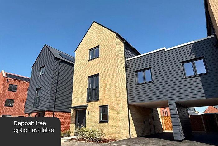 3 Bedroom Semi-Detached House To Rent In Beaulieu Park, Chelmsford, CM1