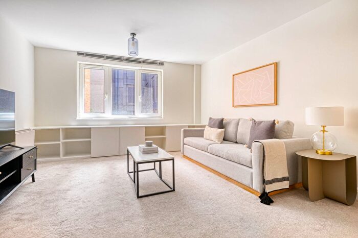1 Bedroom Flat To Rent In Barbican, EC1A