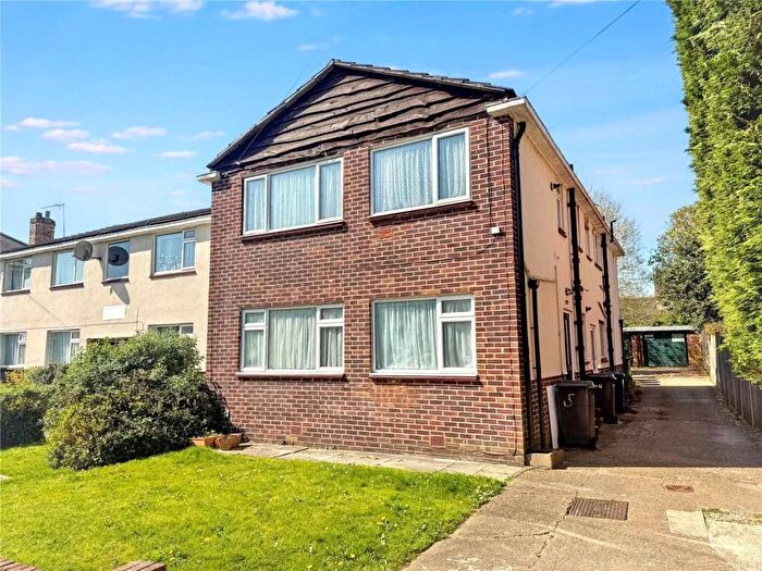 1 Bedroom Flat For Sale In Hadley Road, New Barnet, Barnet, EN5