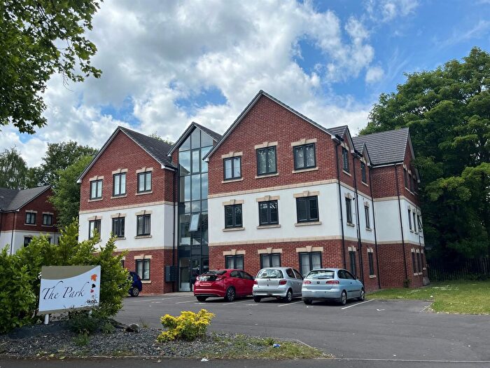 2 Bedroom Flat For Sale In Ikon Avenue, Dunstall, Wolverhampton, WV6