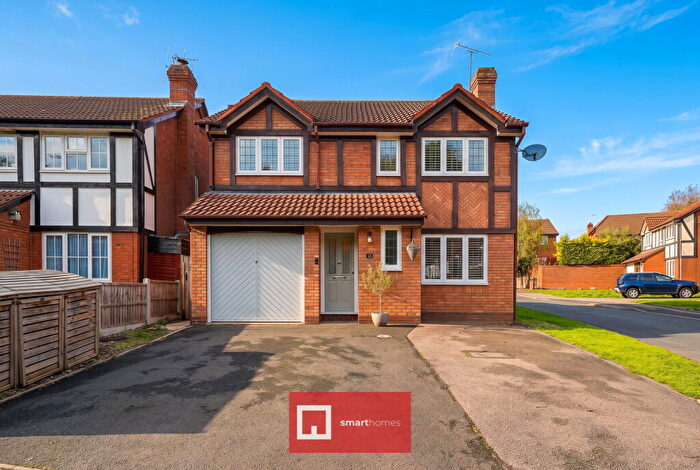 4 Bedroom Detached House For Sale In Chadstone Close, Monkspath, B90