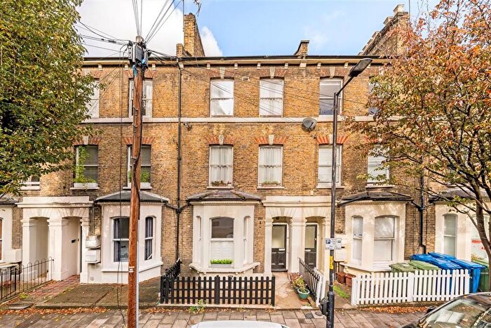 2 Bedroom Flat For Sale In Larcom Street, Elephant Amp; Castle, SE17