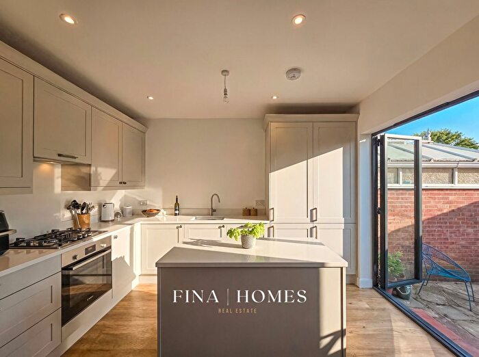 3 Bedroom Terraced House To Rent In Grangehill Road, London, SE9