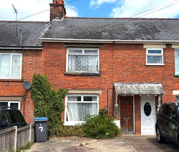 3 Bedroom Terraced House For Sale In Laburnum Avenue, Sandwich, CT13
