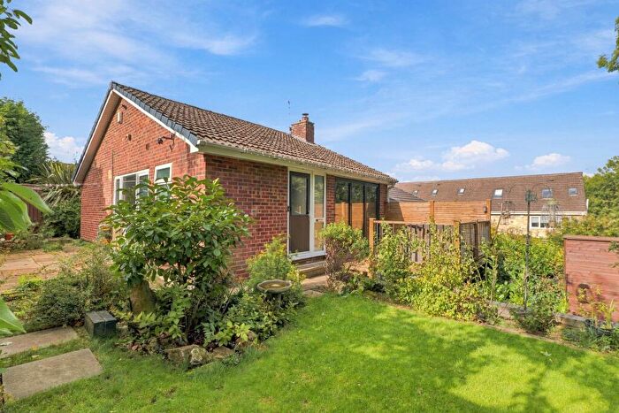 2 Bedroom Semi-Detached Bungalow For Sale In Woodsett Walk, Conisbrough, Doncaster, DN12