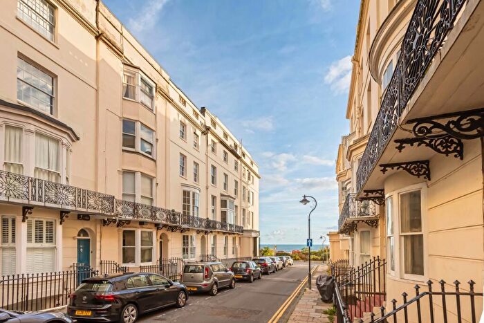Flat For Sale In Bloomsbury Place, Brighton, BN2