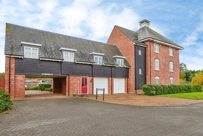 2 Bedroom Flat For Sale In Wilson Road, Stalham, Norwich, NR12