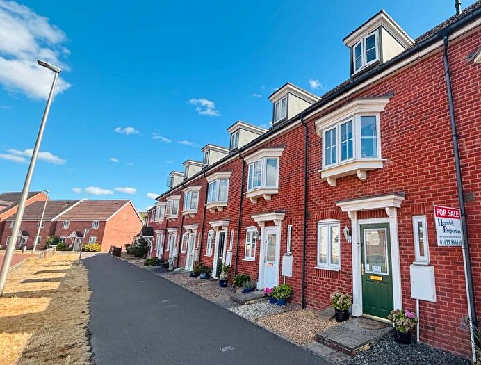 4 Bedroom Terraced House For Sale In Urquhart Road, Thatcham, RG19
