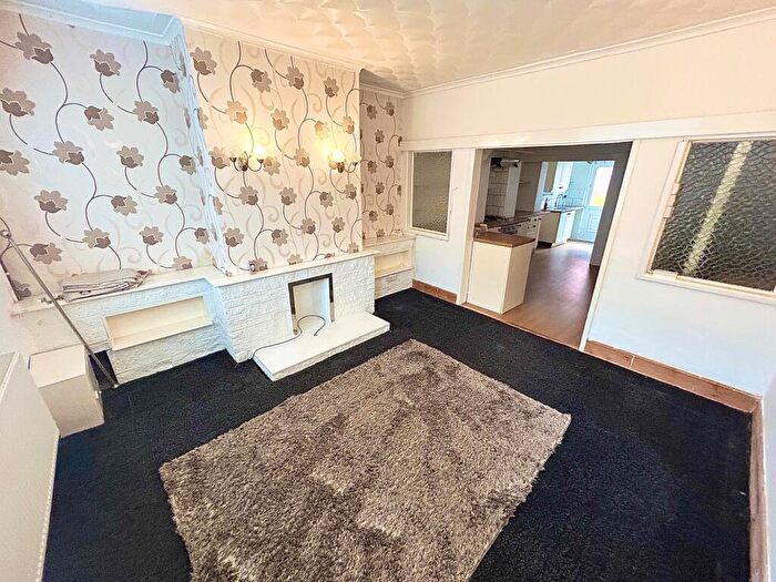 2 Bedroom Terraced House To Rent In Main Street, Goldthorpe, S63