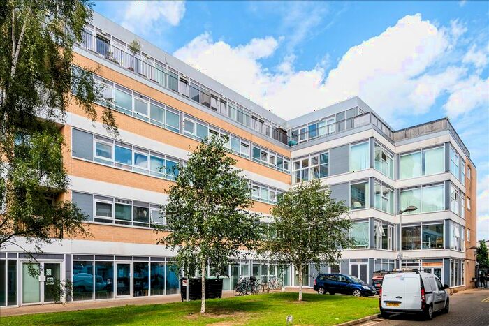 2 Bedroom Flat For Sale In Richmond Road, London Fields, E8