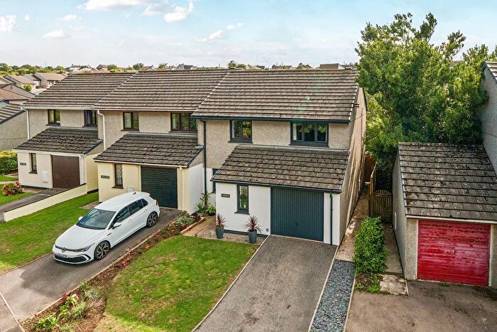 3 Bedroom End Of Terrace House For Sale In Crun Melyn Parc, Hayle, Cornwall, TR27