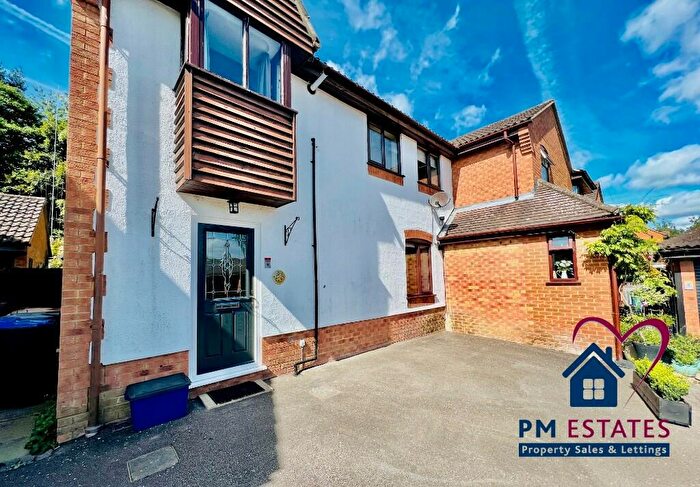 3 Bedroom Semi-Detached House To Rent In Ellenborough Close, Bishop's Stortford, Hertfordshire, CM23