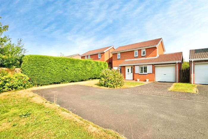 3 Bedroom Detached House For Sale In Brackenbeds Close, Pelton, Chester Le Street, DH2