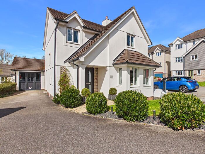 4 Bedroom Property For Sale In Tressa Dowr Lane, Truro - Updated And Extended, TR1