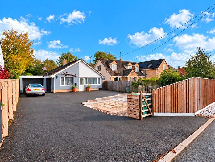 4 Bedroom Detached Bungalow For Sale In Station Road, Royal Wootton Bassett, SN4