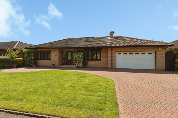 4 Bedroom Detached Bungalow For Sale In Okehampton Drive, Marton-In-Cleveland, Middlesbrough, TS7