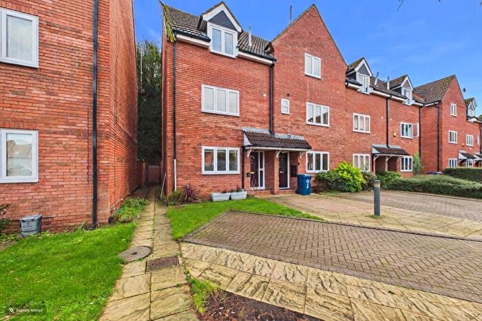 3 Bedroom End Of Terrace House For Sale In Ferrars Court, Huntingdon, Cambridgeshire, PE29