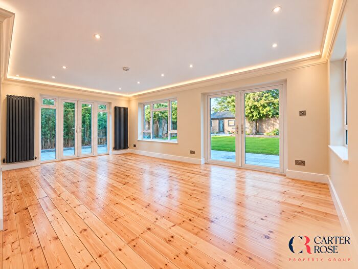 4 Bedroom Flat To Rent In Jerviston Gardens, London, SW16