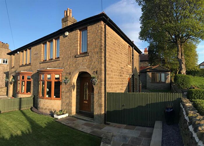 3 Bedroom Semi-Detached House For Sale In Church Lane, Clayton West, Huddersfield, HD8