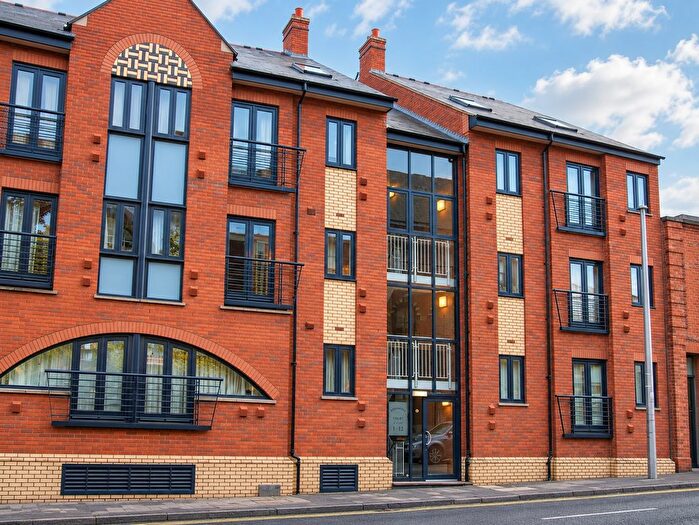 2 Bedroom Flat For Sale In Graham Street, Birmingham, West Midlands, B1
