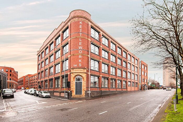 2 Bedroom Flat To Rent In Kettleworks, Pope Street, Jewellery Quarter, Birmingham, B1