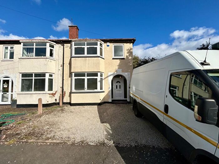 3 Bedroom House To Rent In Horseley Road, Tipton, DY4