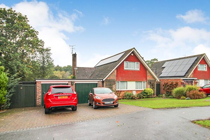 5 Bedroom Detached House For Sale In Buckswood Drive, Crawley, West Sussex., RH11