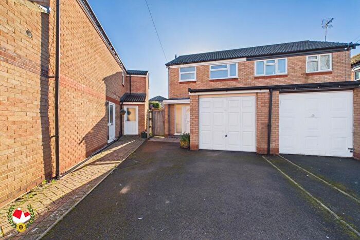3 Bedroom Semi-Detached House To Rent In Rosemary Close, Abbeydale, Gloucester, GL4
