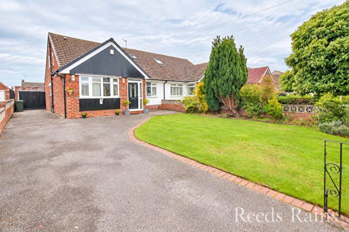 4 Bedroom Semi-Detached House For Sale In Buttermere Avenue, Ellesmere Port, Cheshire, CH65