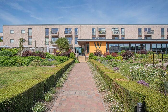 1 Bedroom Retirement Property For Sale In The Pavilion, Wadswick Green, Corsham, SN13