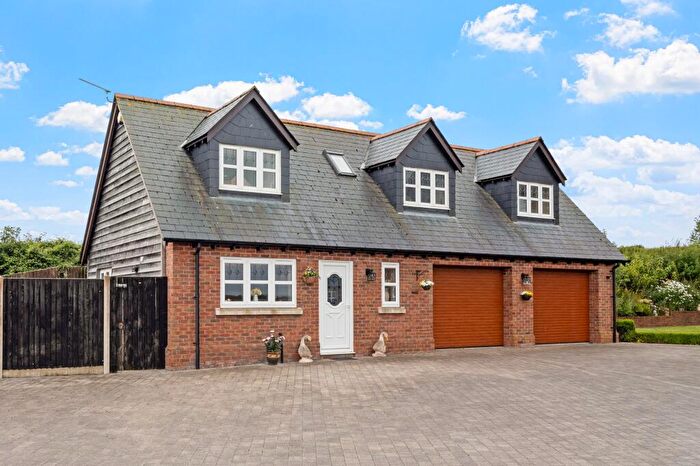 2 Bedroom Detached House To Rent In Winterborne Whitechurch, DT11