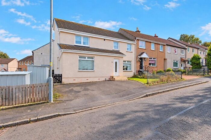 3 Bedroom End Of Terrace House For Sale In Beechwood Avenue, Hamilton, ML3