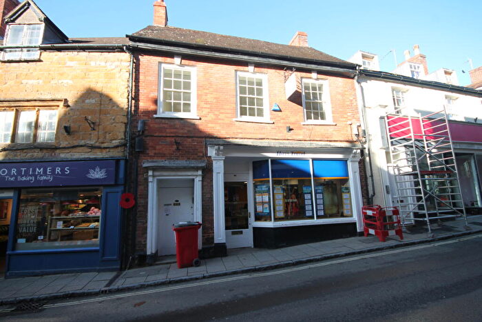 2 Bedroom Flat To Rent In A Cheap Street, Sherborne, Dorset, DT9