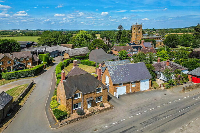 4 Bedroom Detached House For Sale In Middle Tysoe, CV35