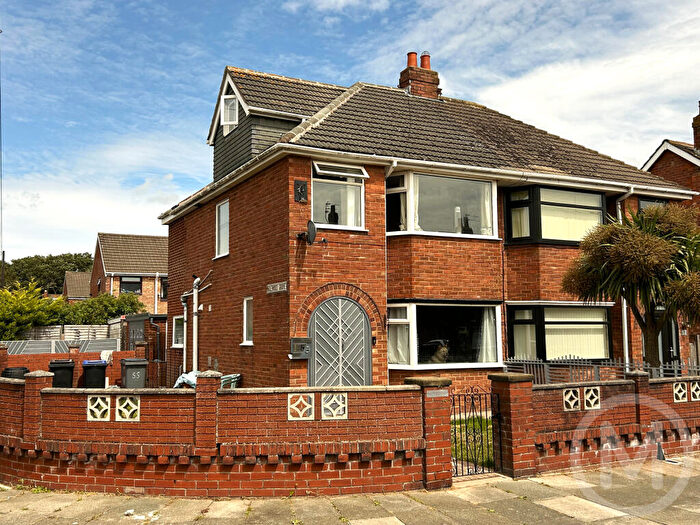 4 Bedroom Semi-Detached House For Sale In Hastings Avenue, Bispham, FY2
