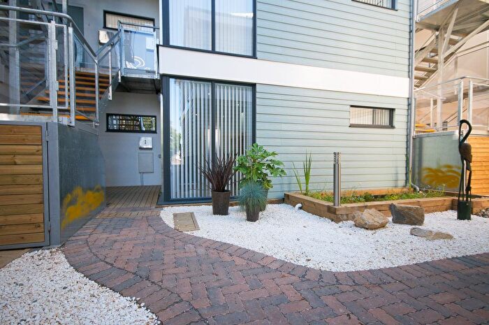 1 Bedroom Flat For Sale In Oasis One, Palmerston Road, BH1