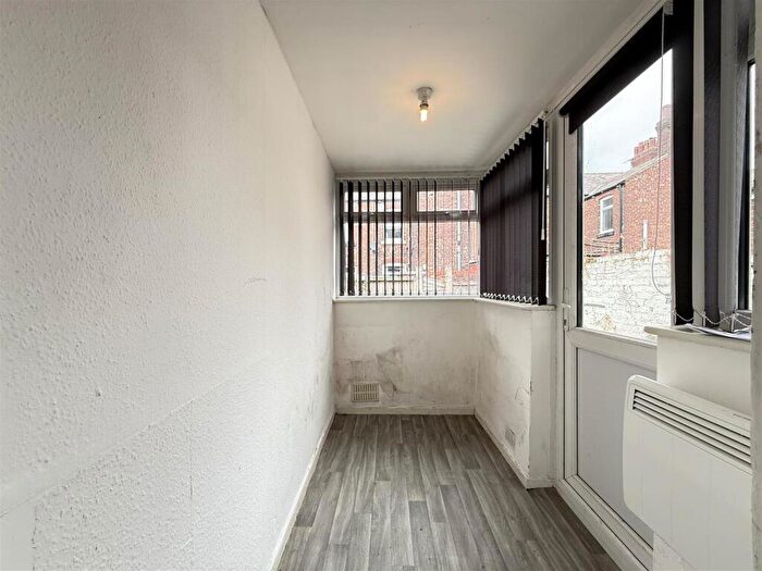 2 Bedroom House To Rent In Hawthorn Street, Audenshaw, Manchester, M34