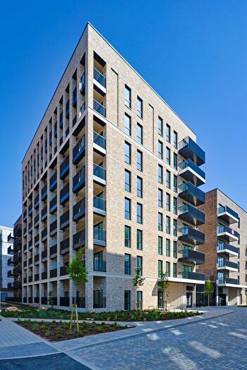 1 Bedroom Flat For Sale In The Fairway, Harrow, HA0