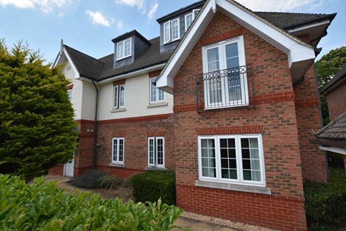 2 Bedroom Flat For Sale In Eastcote Place, Fernbank Road, Ascot, Berkshire, SL5