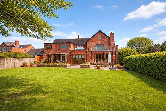 6 Bedroom Property To Rent In Hunting Butts Farm, Cheltenham, GL50