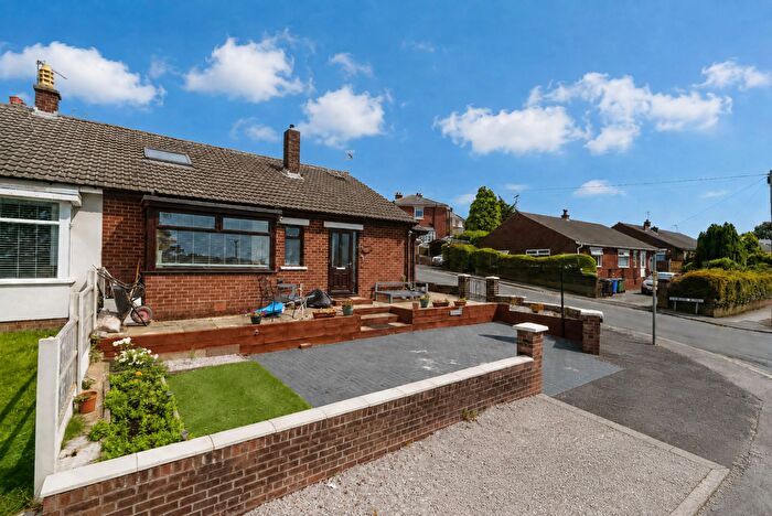 4 Bedroom Semi-Detached House For Sale In Blackburn Road, Chorley, PR6