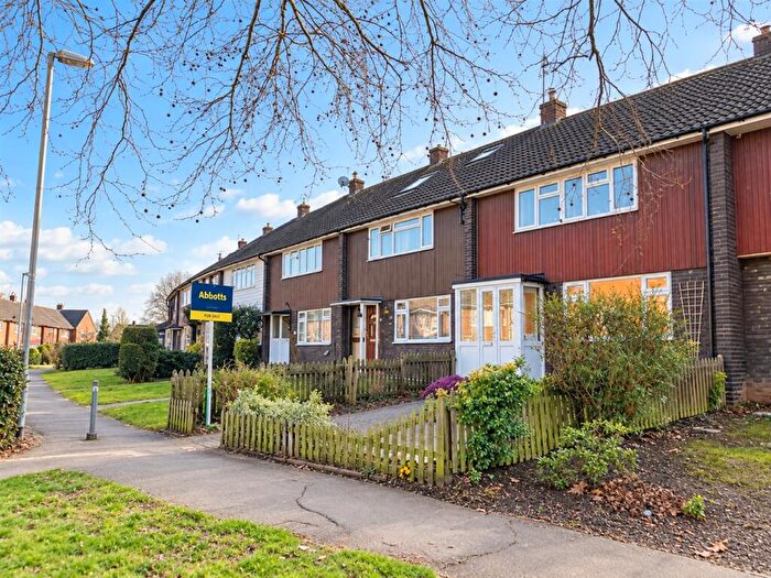 3 Bedroom House To Rent In Lee Chapel South, Basildon, SS16